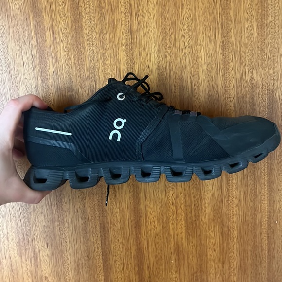 Cloud 5 All Black Shoes Men’s 10 - Picture 7 of 10